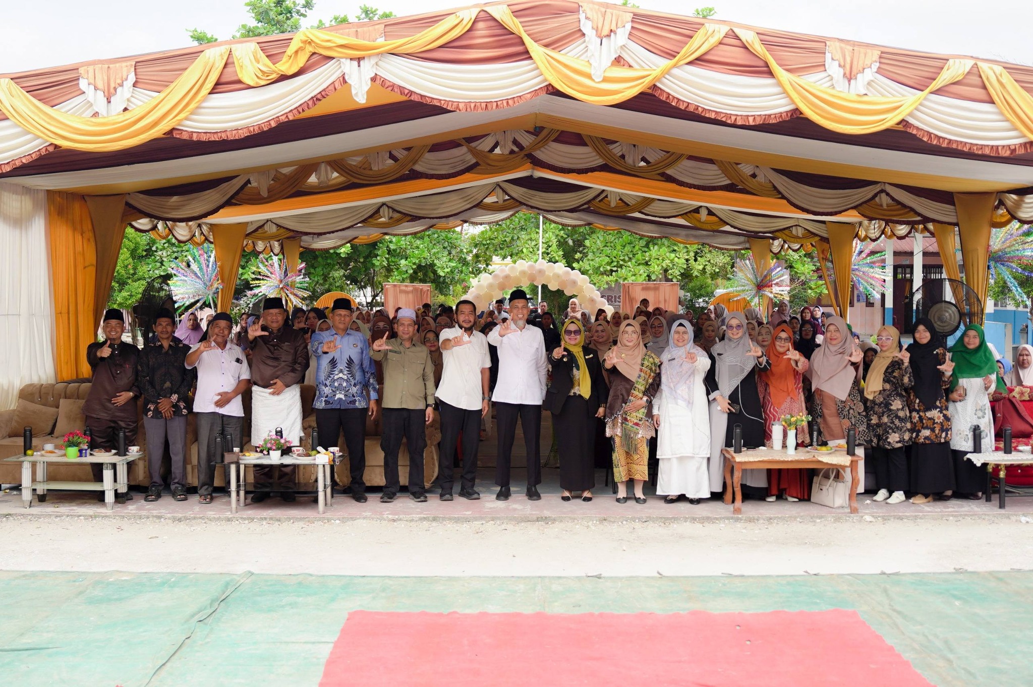 Walikota Dumai Luncurkan Program EDUFARM 21 dan Basecamp 21 di SMPN 21 Dumai