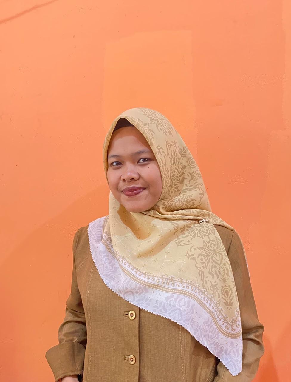 Adek Hayati Putri, S.Si